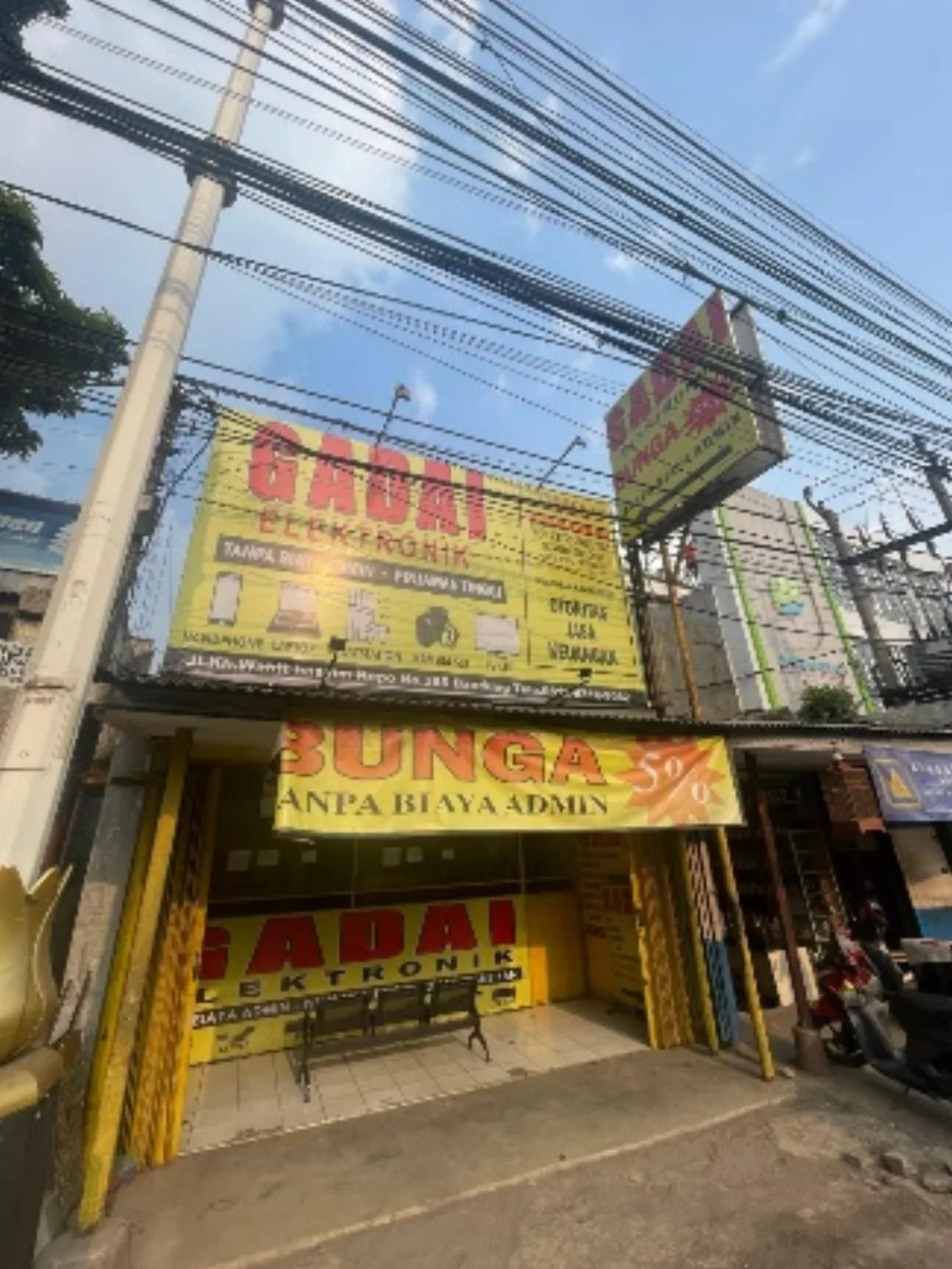 Gadai Laksana Jaya Buah Batu
