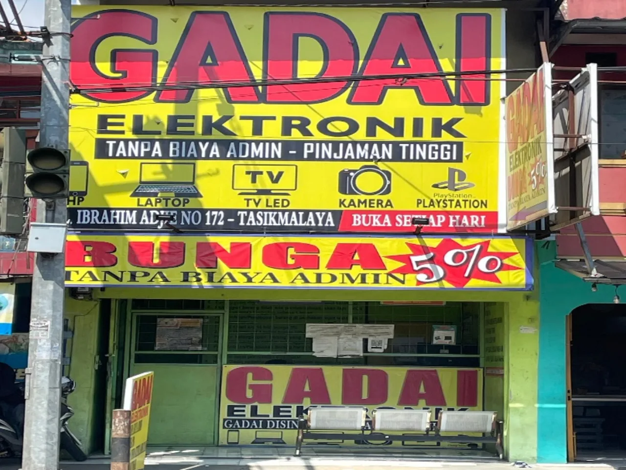 Gadai Laksana Jaya Ibrahim Adjie 2